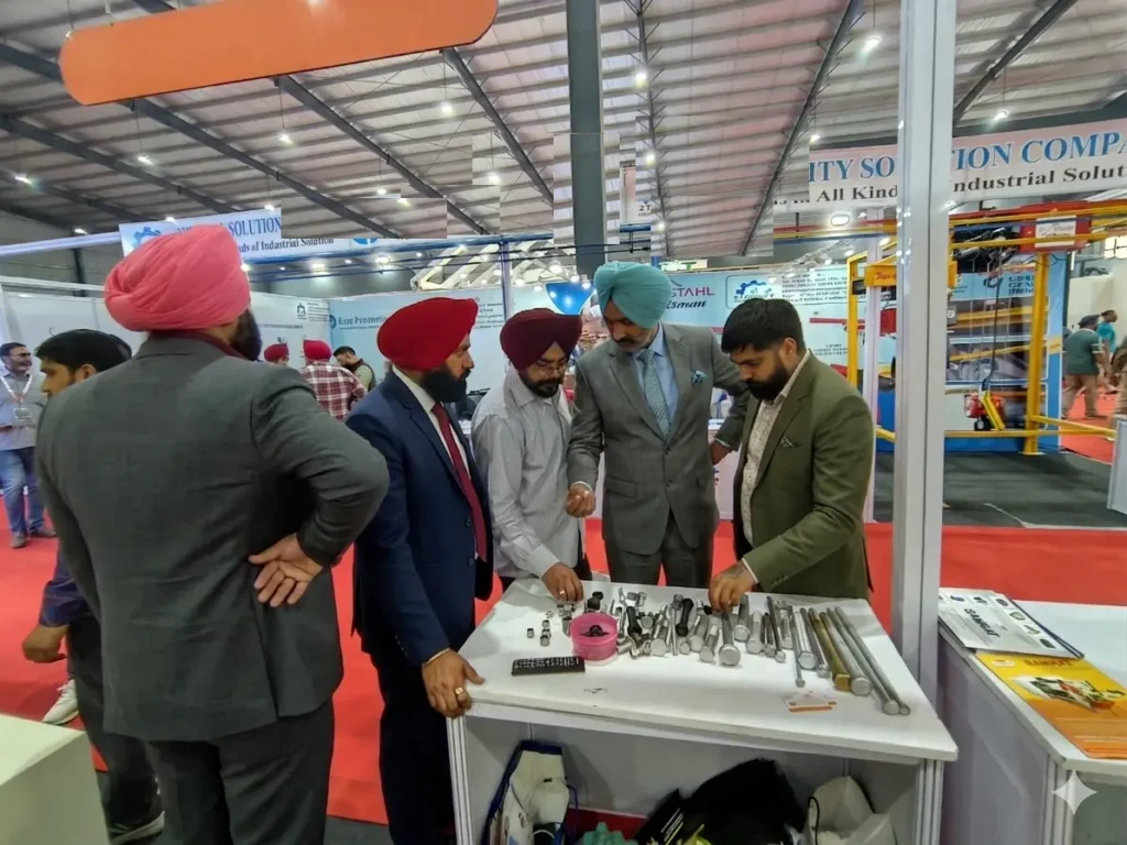 samrat-Machine-Tools-stall-at-Exhibition